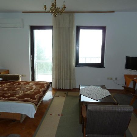 Apartment Nada 1 Jadranovo Luaran gambar