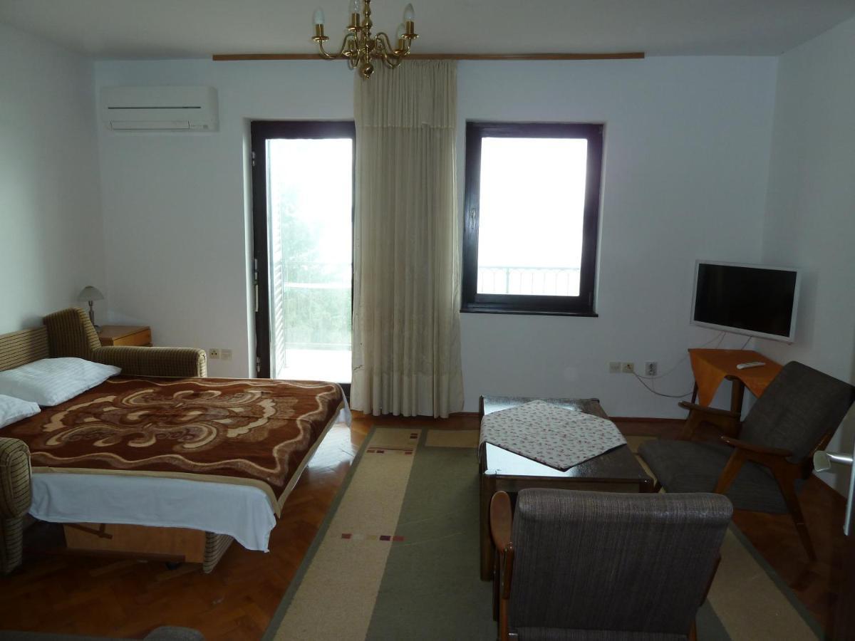 Apartment Nada 1 Jadranovo Luaran gambar